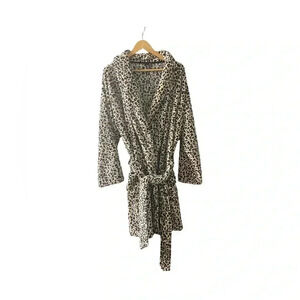 Victoria's Secret Soft Plush Leopard Print Robe Suze Medium/Large